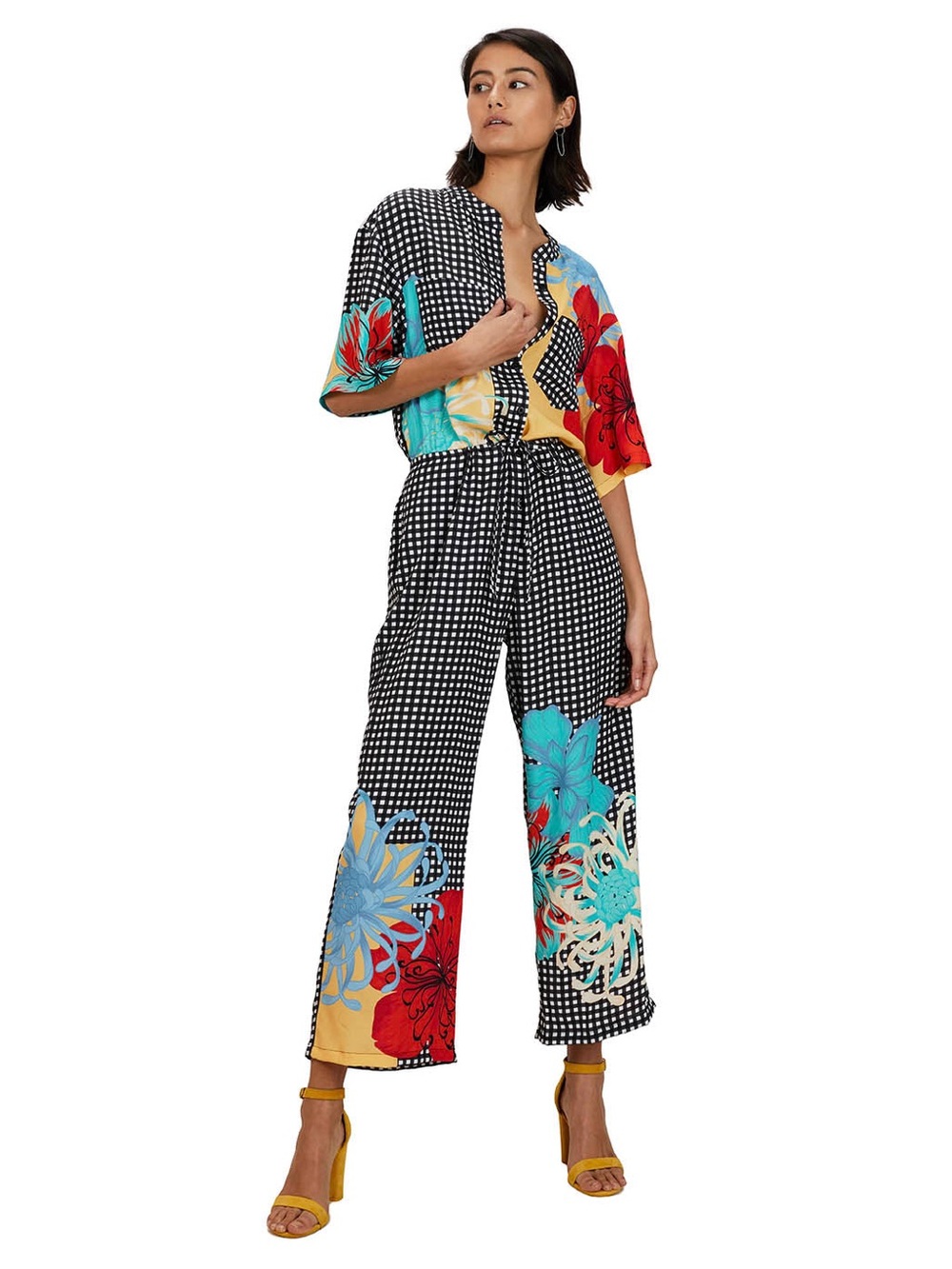 The Kit Issa Jumpsuit in Gingham Camellia Print Size Small